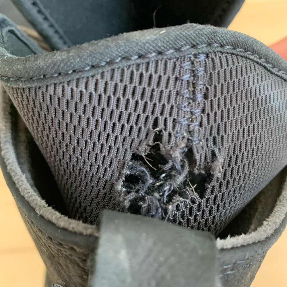 Converse Chuck Taylor All Star Men’s 
Waterproof Nubuck Boots in Black-Rare - Picture 7 of 16